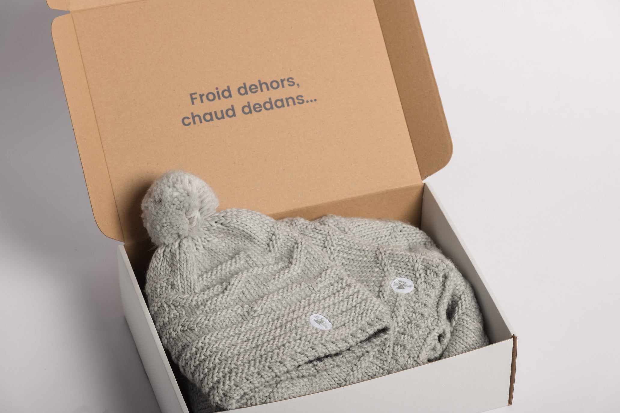 Coffret Cadeaux Bonnet Delia X Cape Elini