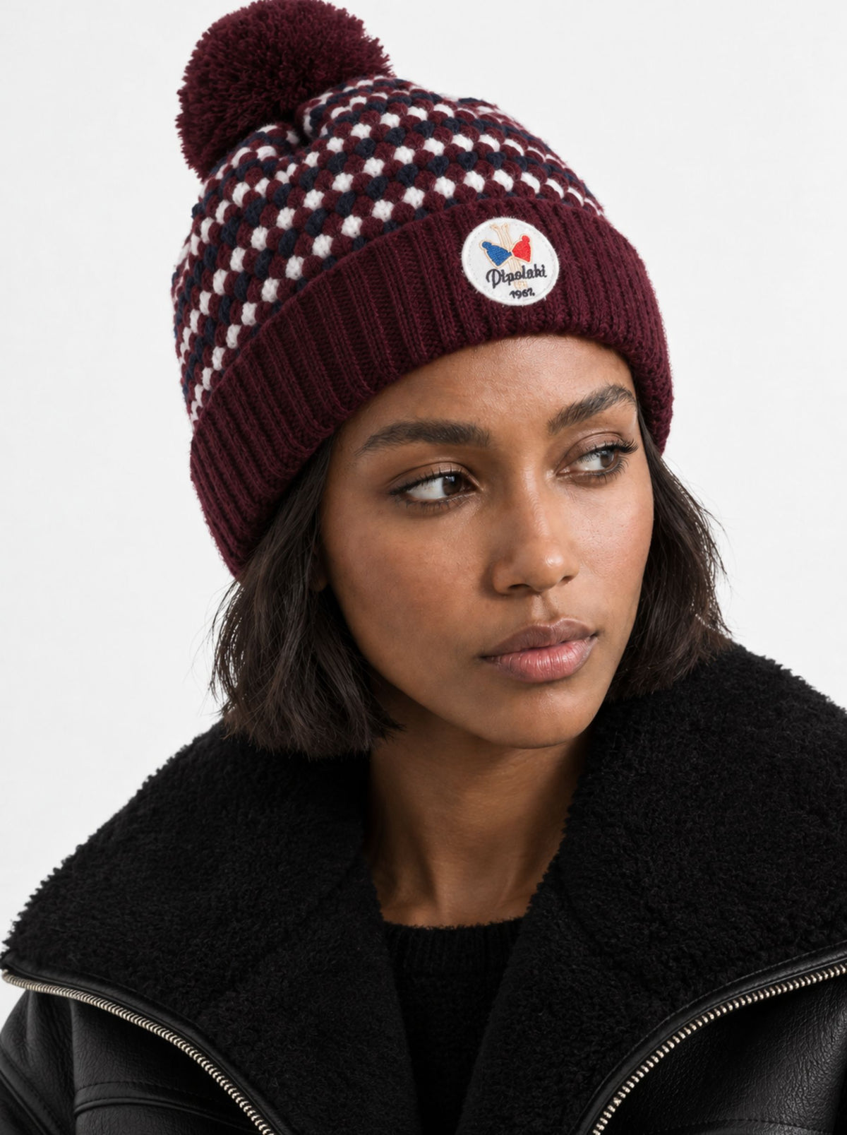 Bonnet Botal porté par une femme - Pipolaki